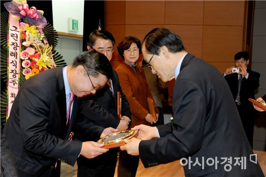 이은방 광주시의회 의장, ‘북구노인회’로부터 감사패 받아