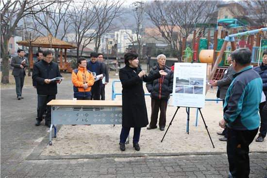 조은희 서초구청장 "뒷골목 가로등까지 살피는 행정 펼쳐”