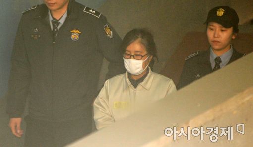[포토]공판 출석하는 최순실