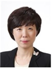 ‘8인 재판관 체제’ 복귀…이선애 헌법재판관 29일 취임