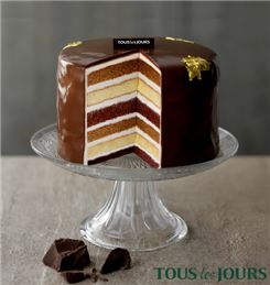 뚜레쥬르, '초코골드레이어' 케이크 2주만에 2만개 판매 돌파  