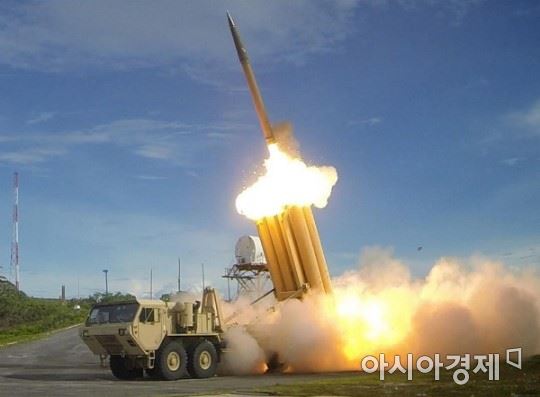고고도미사일방어체계(THAADㆍ사드)의 발사대 등 일부 장비가 한국에 전개됨에 따라 한국의 미사일 방어 능력에도 관심이 모아지고 있다.