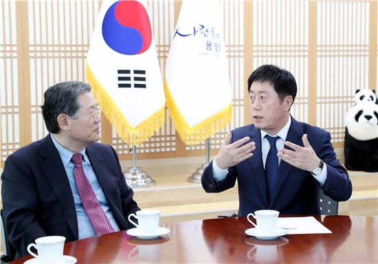 정찬민 용인시장 허동수 연세대이사장 접견
