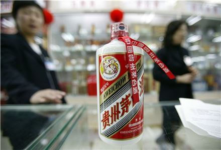 중국 전통 바이주(白酒) 브랜드 가운데 하나인 마오타이(사진=블룸버그뉴스). 
