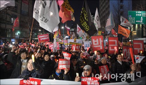[포토]구호 외치는 탄핵행동
