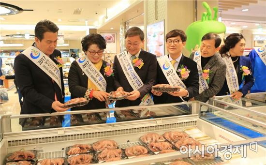 미리보는 완도국제해조류박람회 특산물 대전 개최