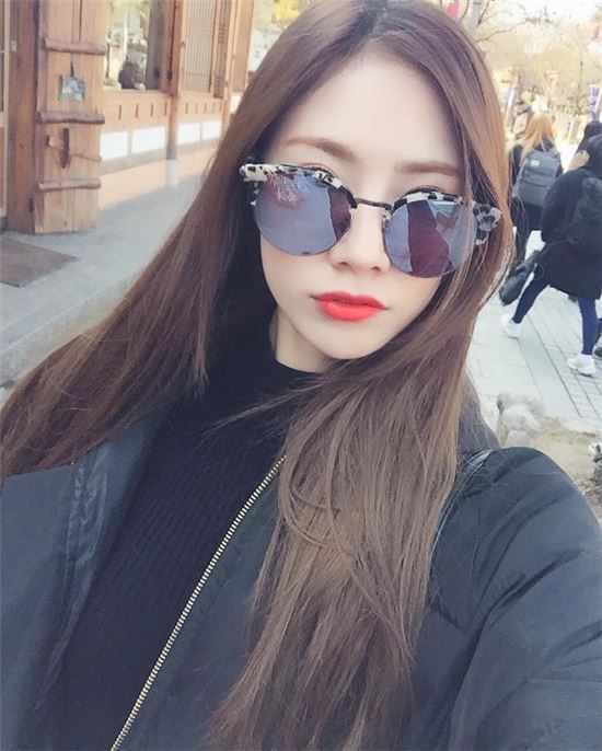 [스타잇템] 여자 스타 인스타그램 속 아이템 어디꺼?