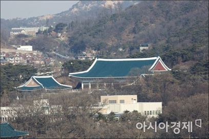 ‘광흥창팀'의 힘…14명 중 9명 청와대 입성