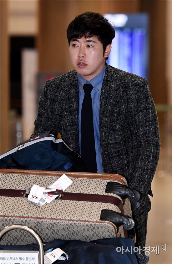 [포토]고원준, '2017시즌 기대하세요'