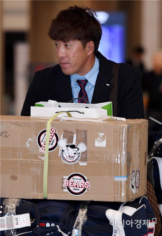 [포토]김승회, '베어스로 돌아와서 좋아요'