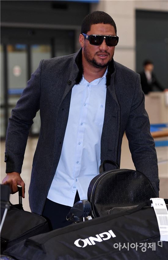 [포토]헤터, '시원해진 헤어스타일'