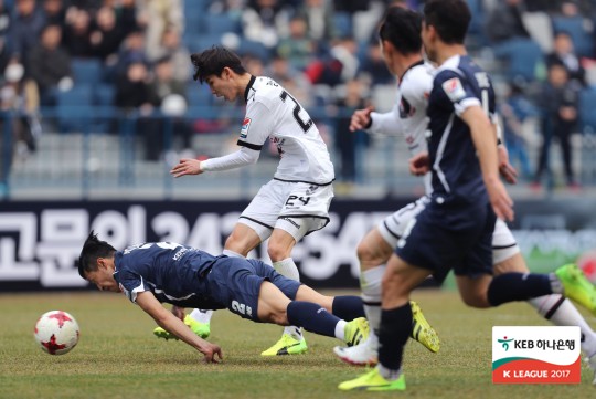 경남FC 정현철 [사진=한국프로축구연맹 제공]