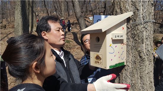 강북구, 어린이들과 함께 북한산 새집달기 