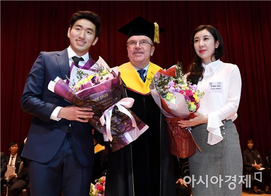 "평창 올림픽, 국민 통합 기회"