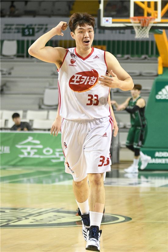 '이승현 19점 9R' 오리온, 동부에 대승…동부 5연패