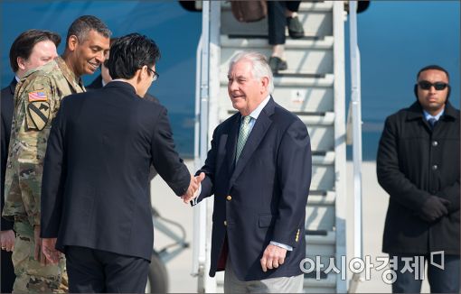 [포토]틸러슨 美 국무장관 한국 도착