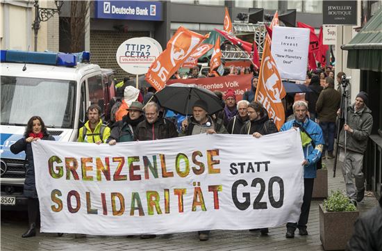 [포토]G0회의 반대 시위 벌이는 독일인들