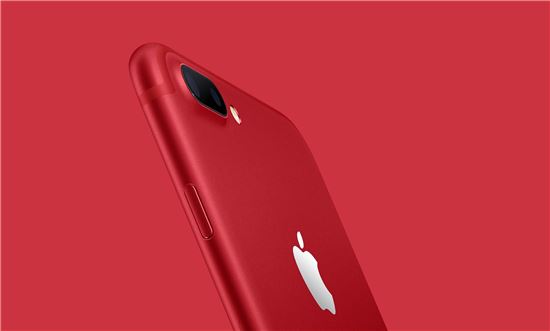 애플, 마침내 '아이폰 7 레드' 공개…한국 판매는?