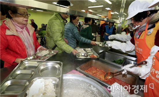 [포토]광주북구·자원봉사센터, 상반기 사랑의 밥차 운영