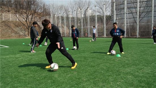 수원 삼성, 장애인들을 위한 꿈쟁이 축구교실 운영