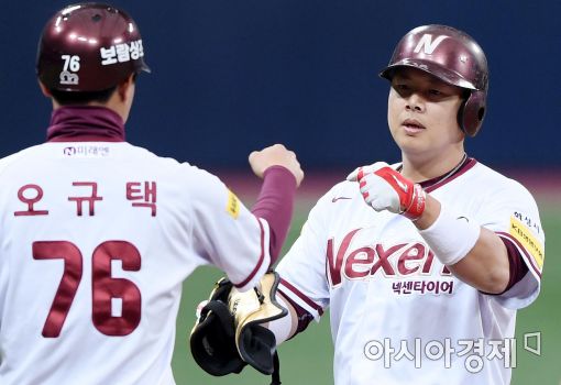 [포토]윤석민, '추가 1타점 2루타'