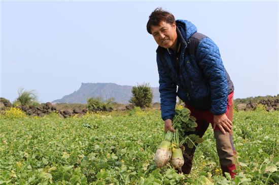 CJ프레시웨이, 서귀포시 일대 농가와 계약재배 통해 제주 농산물 전국에 선봬