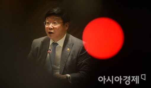 [포토]인사말하는 주형환 장관