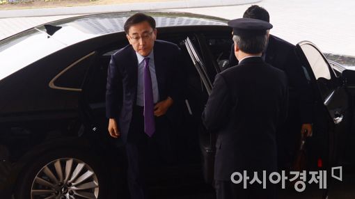 [포토]출근하는 김수남 검찰총장