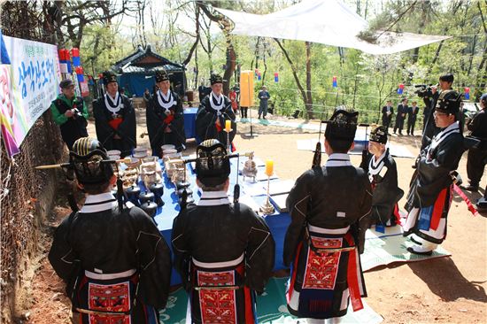 전통 마을굿 ‘삼각산 도당제’ 개최 