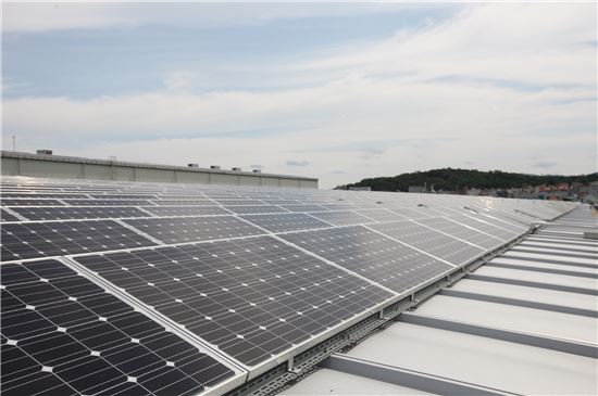 LS산전 청주2사업장에 설치된 2MW급 태양광 발전 솔루션