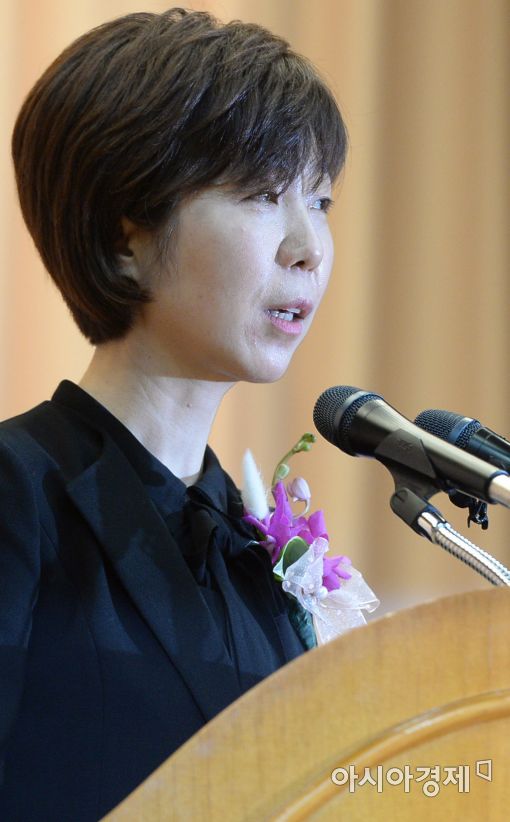 [포토]취임사 하는 이선애 헌법재판관