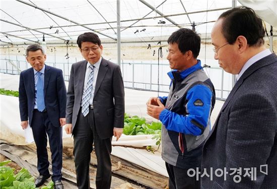 김성일 전남농업기술원장, 함평군 영농현장 방문