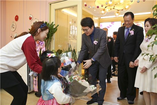 성동구 공보육률 50.69% 달성 배경 뭘까?