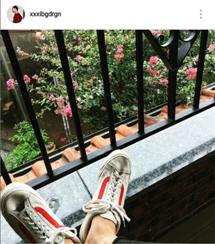 지드래곤 신발 무조건 사는 이유? "돈 되니까"