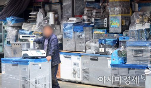 [포토 세상]주인잃은 주방기기만 가득