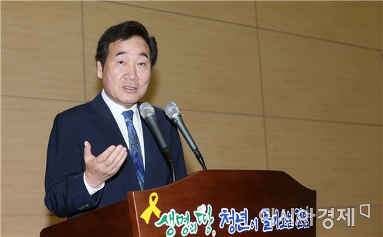 이낙연 전남도지사,“세월호…자원봉사자들께 감사”