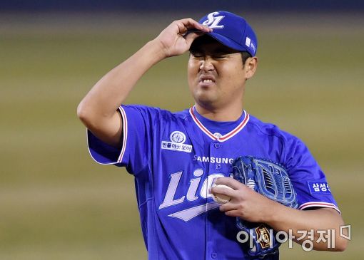 [포토]장원삼, '수비가 안 도와주네'