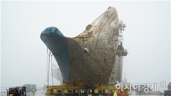 [포토]세월호 육상거치 위한 2차 테스트 시작