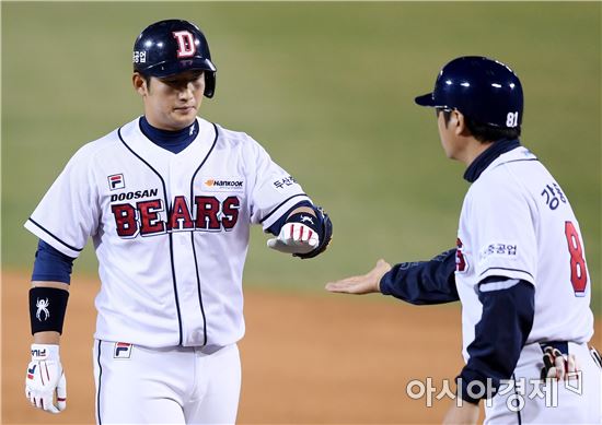 [포토]최재훈, '경기 아직 끝난거 아니야'