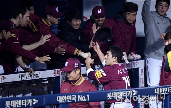 [포토]서건창, '역대 22번째 사이클링 히트 달성!'