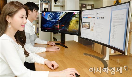 LG 21:9 화면비 모니터, 4년 연속 세계 1위