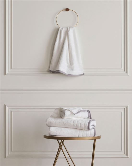 "집을 호텔처럼" 시몬스 침대, 케노샤 베스(Bath) 론칭