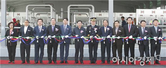 함평우시장, 최신 시설 갖춰 전면 재개장