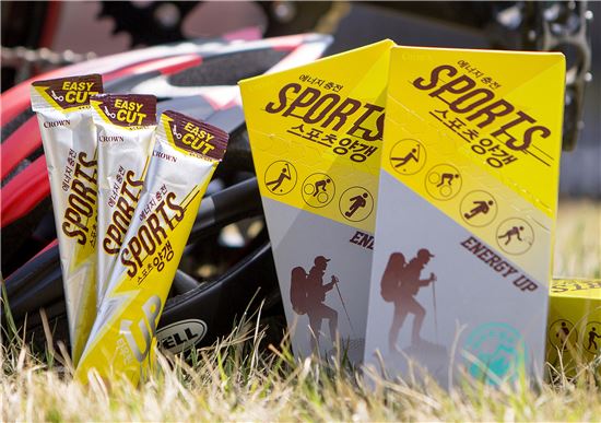 양갱의 변신, 이제 짜먹자… 크라운제과, 간편하게 짜먹는 ‘스포츠양갱’ 출시