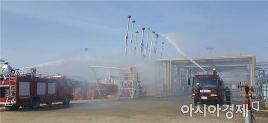 여수광양항만공사, 광양항 중흥부두 선박 접안사고 대응 훈련 실시