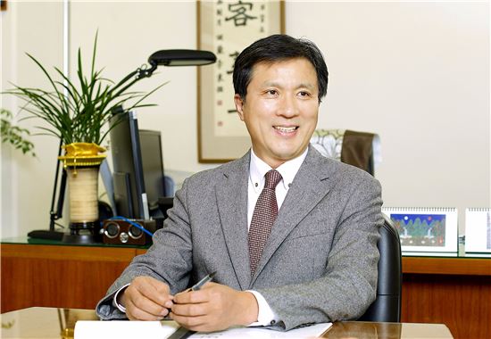 광주신세계, 22주년 지역민과 함께 뛰며 '100년 기업으로’도약한다