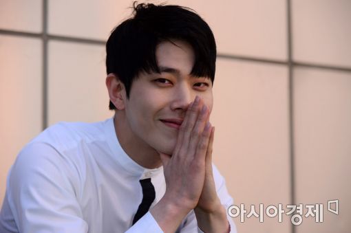 [인터뷰①] 동하 “많은 인기 얼떨떨…드라마 잘 봤다고 해주시면 뿌듯”