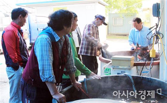 곡성군, 친환경 볍씨 온탕소독장 운영