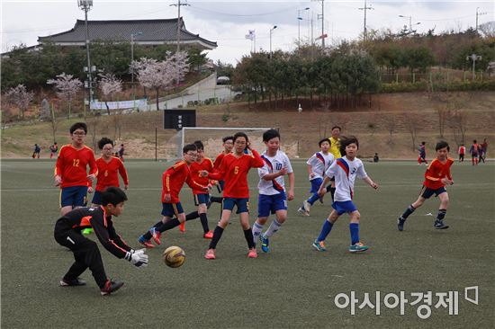 제24회 영광군체육회장배 학생축구대회 개최