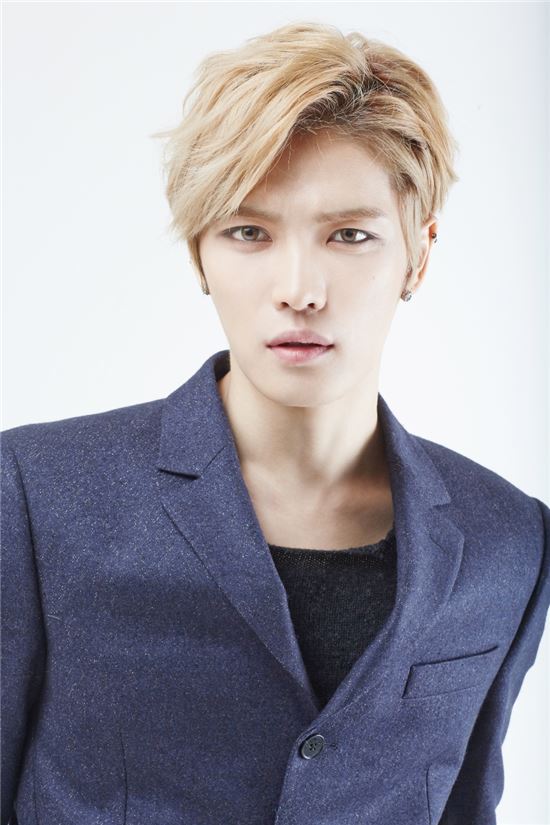 김재중 측 "'투명인간' 인권변호사 役 검토 중"…2년 만에 배우 복귀?